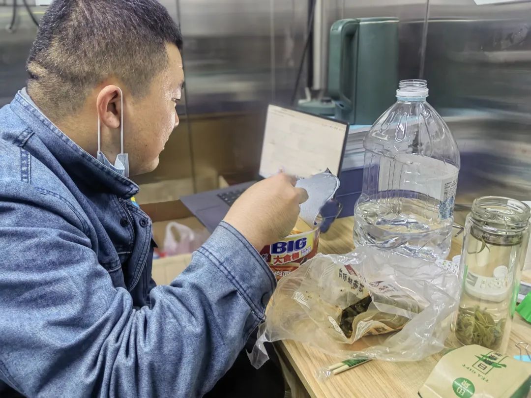 1669951590813791.jpg 6420.jpg